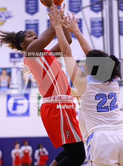 Thumbnail 1 in Pike @ Perry Meridian photogallery.
