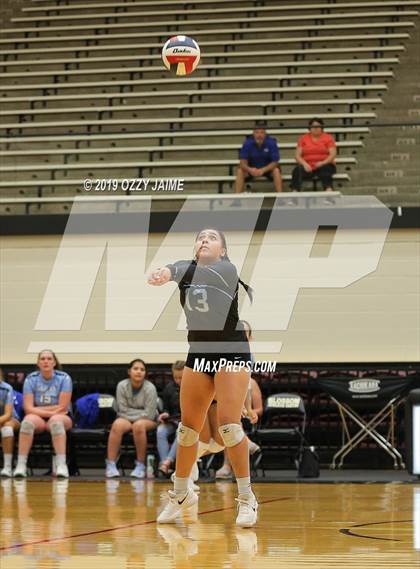 Thumbnail 2 in MacArthur vs. Harlan  photogallery.