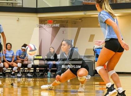 Thumbnail 3 in MacArthur vs. Harlan  photogallery.