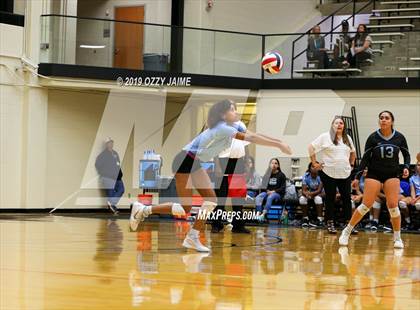 Thumbnail 2 in MacArthur vs. Harlan  photogallery.