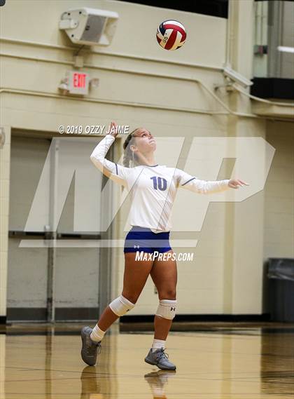 Thumbnail 2 in MacArthur vs. Harlan  photogallery.