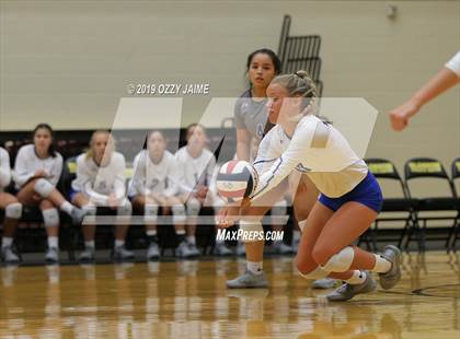 Thumbnail 2 in MacArthur vs. Harlan  photogallery.