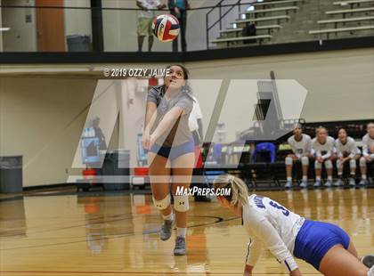 Thumbnail 2 in MacArthur vs. Harlan  photogallery.
