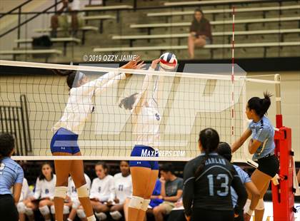Thumbnail 2 in MacArthur vs. Harlan  photogallery.
