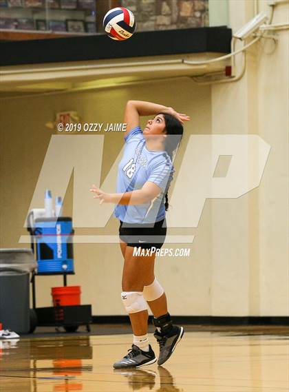 Thumbnail 1 in MacArthur vs. Harlan  photogallery.
