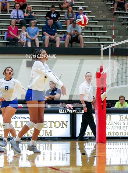Thumbnail 3 in MacArthur vs. Harlan  photogallery.