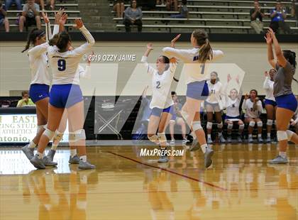 Thumbnail 3 in MacArthur vs. Harlan  photogallery.