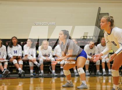Thumbnail 3 in MacArthur vs. Harlan  photogallery.