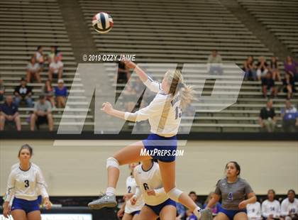 Thumbnail 3 in MacArthur vs. Harlan  photogallery.
