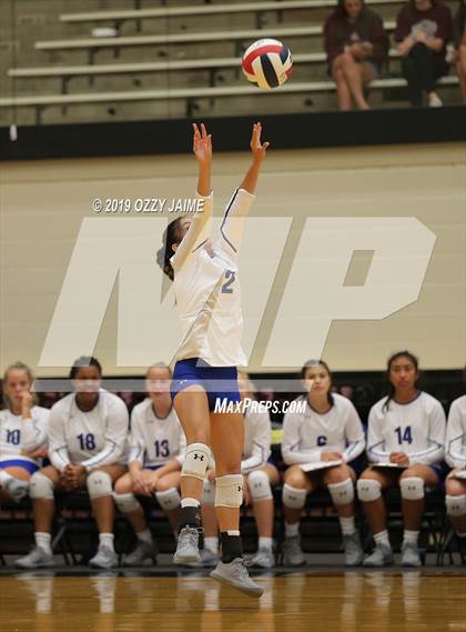 Thumbnail 1 in MacArthur vs. Harlan  photogallery.