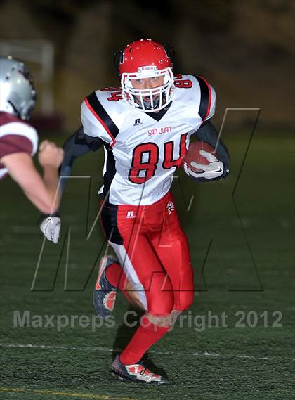 Thumbnail 1 in San Juan vs. Valley Christian photogallery.