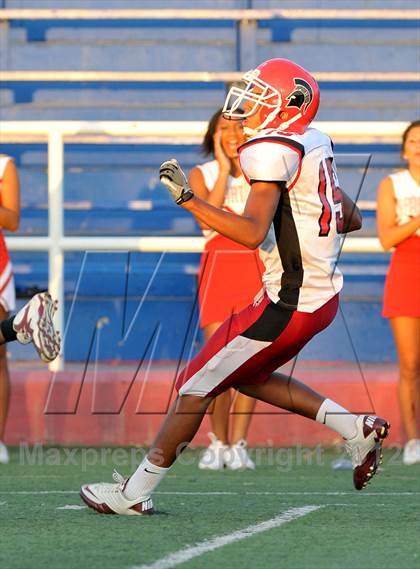 Thumbnail 1 in San Juan vs. Valley Christian photogallery.