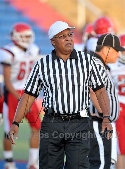 Thumbnail 2 in San Juan vs. Valley Christian photogallery.