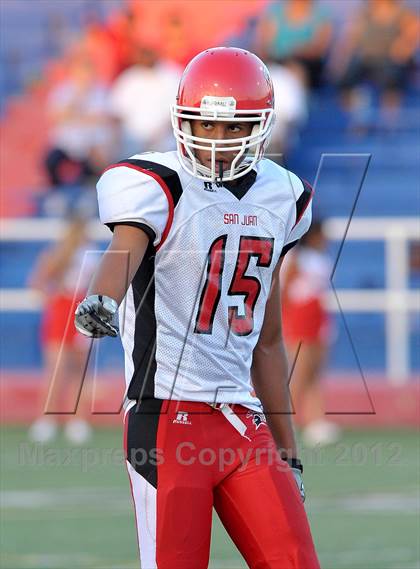 Thumbnail 3 in San Juan vs. Valley Christian photogallery.