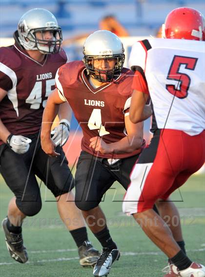 Thumbnail 1 in San Juan vs. Valley Christian photogallery.