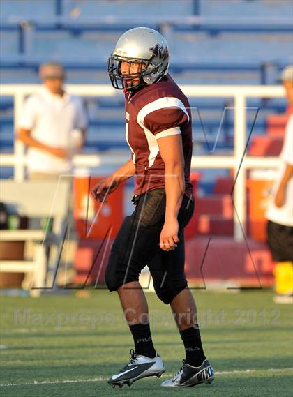Thumbnail 2 in San Juan vs. Valley Christian photogallery.