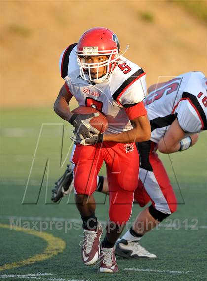 Thumbnail 2 in San Juan vs. Valley Christian photogallery.