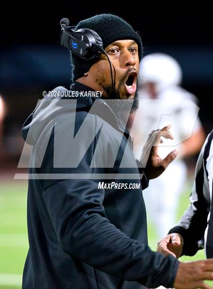 Thumbnail 2 in Desert Oasis @ Centennial (NIAA 5A Div. III Semi-Finals) photogallery.