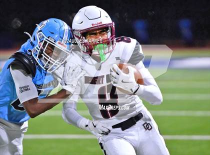 Thumbnail 2 in Desert Oasis @ Centennial (NIAA 5A Div. III Semi-Finals) photogallery.
