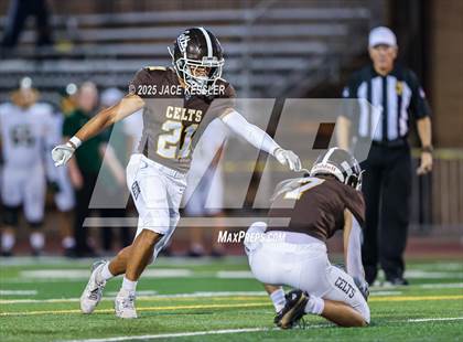 Thumbnail 2 in Canyon @ Crespi photogallery.