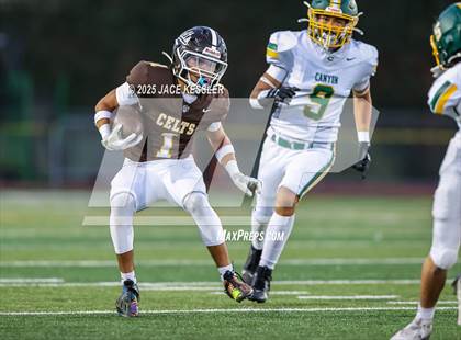 Thumbnail 2 in Canyon @ Crespi photogallery.