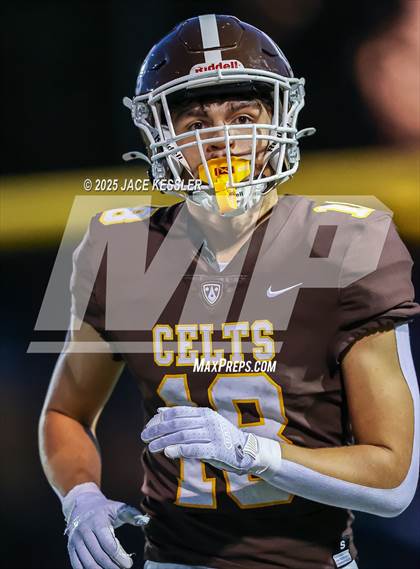 Thumbnail 1 in Canyon @ Crespi photogallery.