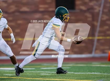 Thumbnail 1 in Canyon @ Crespi photogallery.