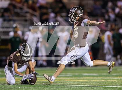 Thumbnail 3 in Canyon @ Crespi photogallery.