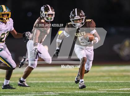 Thumbnail 1 in Canyon @ Crespi photogallery.