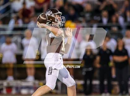 Thumbnail 1 in Canyon @ Crespi photogallery.