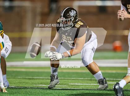 Thumbnail 1 in Canyon @ Crespi photogallery.