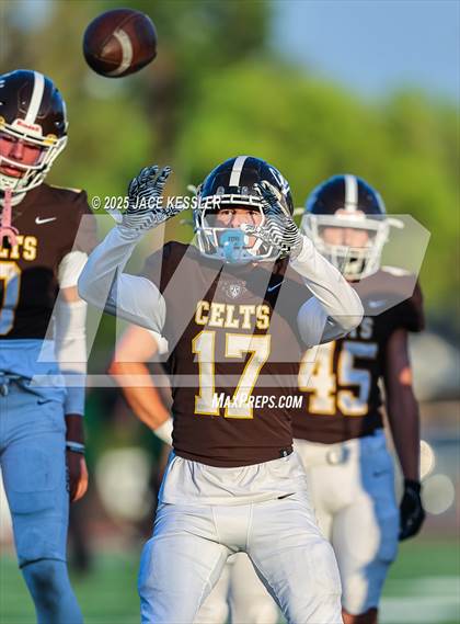 Thumbnail 3 in Canyon @ Crespi photogallery.