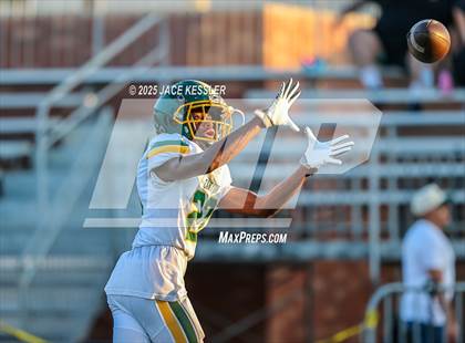 Thumbnail 2 in Canyon @ Crespi photogallery.