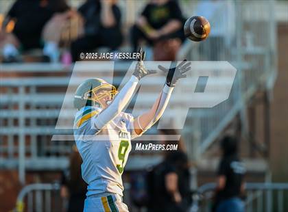 Thumbnail 3 in Canyon @ Crespi photogallery.