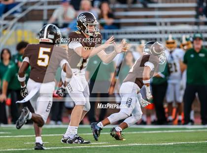 Thumbnail 3 in Canyon @ Crespi photogallery.