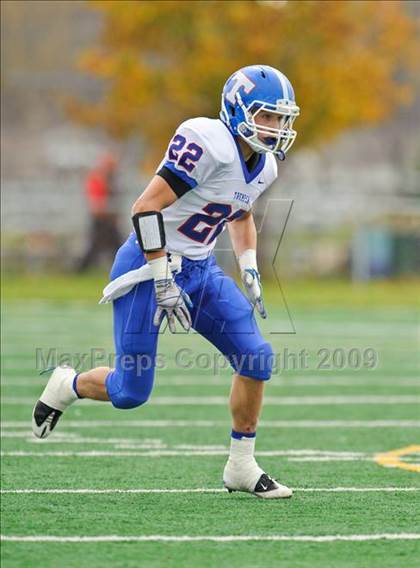 Thumbnail 1 in Bradford v. Tremper (WIAA D1 Playoffs) photogallery.