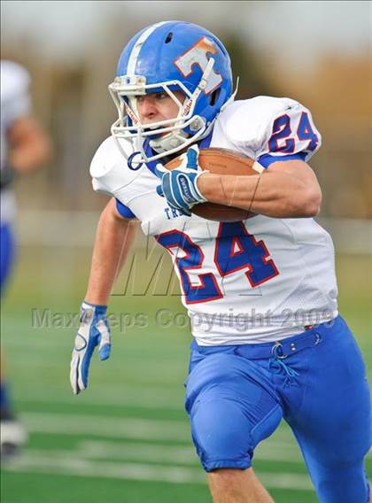 Thumbnail 2 in Bradford v. Tremper (WIAA D1 Playoffs) photogallery.