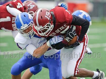 Thumbnail 2 in Bradford v. Tremper (WIAA D1 Playoffs) photogallery.