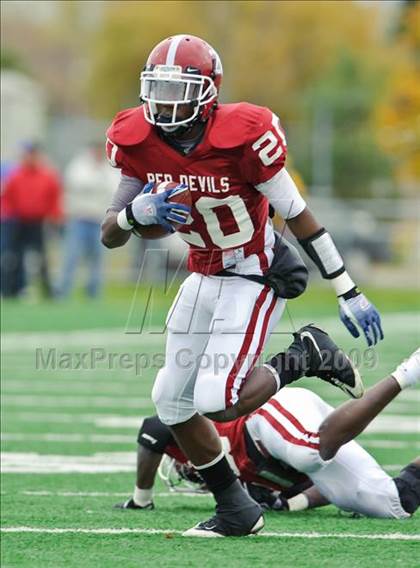 Thumbnail 3 in Bradford v. Tremper (WIAA D1 Playoffs) photogallery.