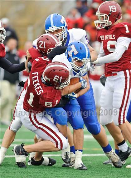 Thumbnail 3 in Bradford v. Tremper (WIAA D1 Playoffs) photogallery.