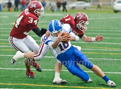 Thumbnail 1 in Bradford v. Tremper (WIAA D1 Playoffs) photogallery.