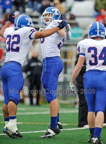Thumbnail 3 in Bradford v. Tremper (WIAA D1 Playoffs) photogallery.