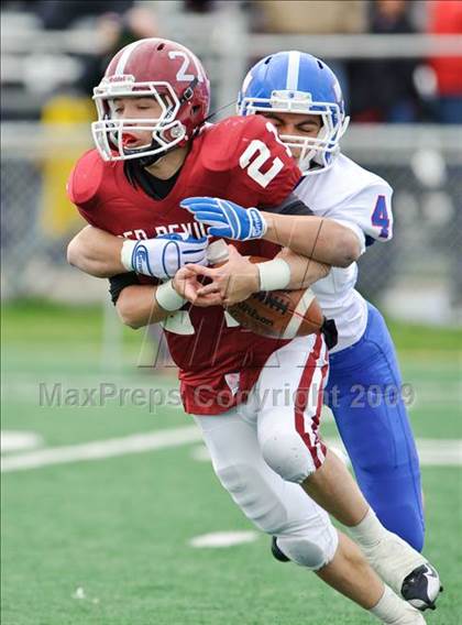 Thumbnail 1 in Bradford v. Tremper (WIAA D1 Playoffs) photogallery.