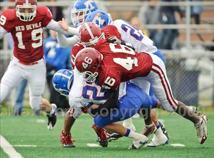 Thumbnail 3 in Bradford v. Tremper (WIAA D1 Playoffs) photogallery.