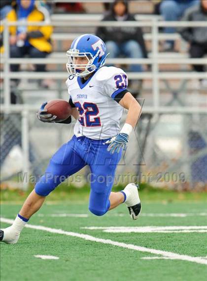 Thumbnail 2 in Bradford v. Tremper (WIAA D1 Playoffs) photogallery.