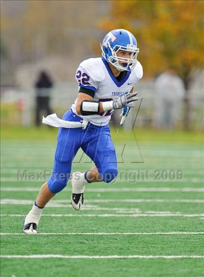 Thumbnail 3 in Bradford v. Tremper (WIAA D1 Playoffs) photogallery.
