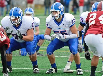 Thumbnail 3 in Bradford v. Tremper (WIAA D1 Playoffs) photogallery.
