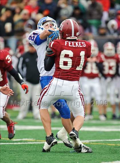 Thumbnail 1 in Bradford v. Tremper (WIAA D1 Playoffs) photogallery.