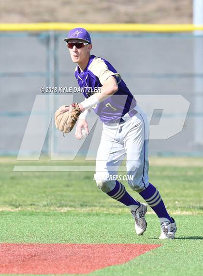 Thumbnail 3 in Sunnyvale vs Alvarado (Krum Invitational) photogallery.