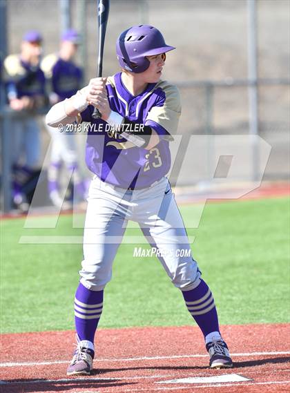 Thumbnail 3 in Sunnyvale vs Alvarado (Krum Invitational) photogallery.
